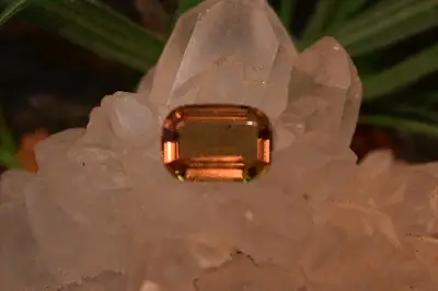 زولتانیت (مصنوعی)