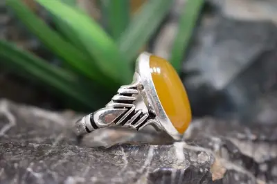 انگشتر نقره با نگین شرف شمس