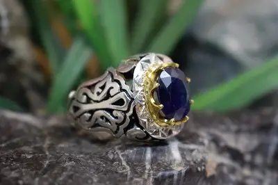 انگشتر یاقوت کبود