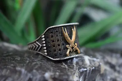 انگشتر نقره مردانه با طرح شمشیر