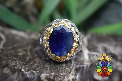 انگشتر یاقوت کبود