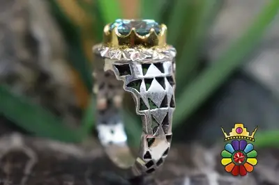 انگشتر موزنایت