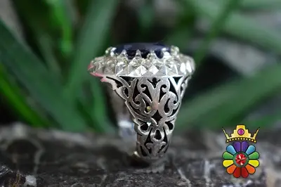 انگشتر نقره مردانه با نگین  یاقوت کبود