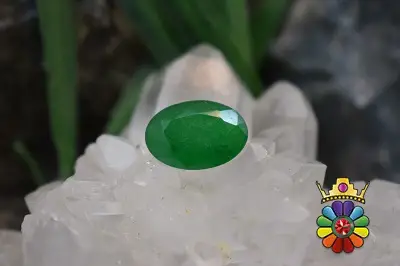 جید سبز تراش