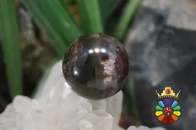 گوی کوارتز فانتوم