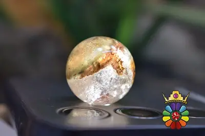 گوی کوارتز فانتوم