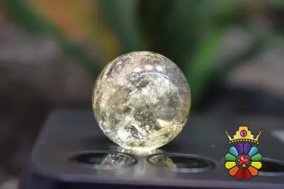 گوی کوارتز فانتوم