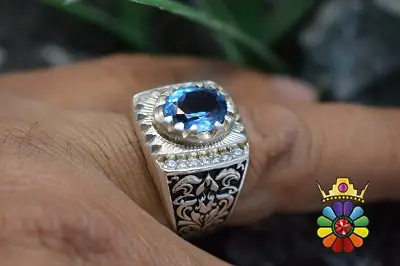 انگشتر نقره مردانه دستساز با نگین بلوتوپاز سوئیس