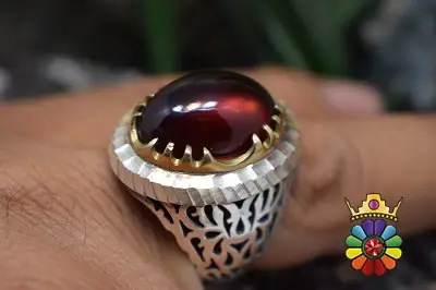 انگشتر نقره مردانه دستساز با نگین گارنت