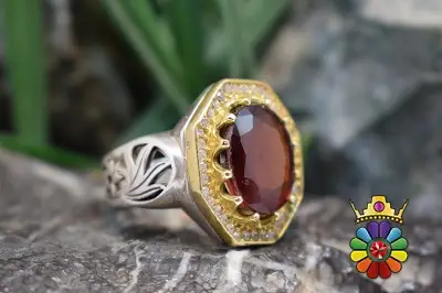 انگشتر نقره مردانه دستساز با نگین گارنت