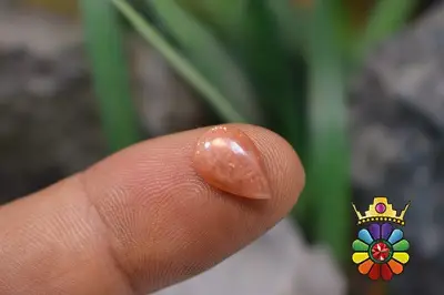 سنگ خورشید (سان استون )