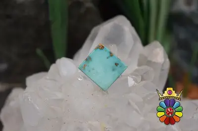 فیروزه نیشابور