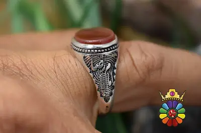 انگشتر نقره مردانه با نگین عقیق قهوه ای