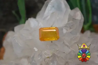 یاقوت زرد
